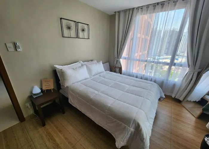 Panoramic Skyline Views Cozy Vibes Near It *