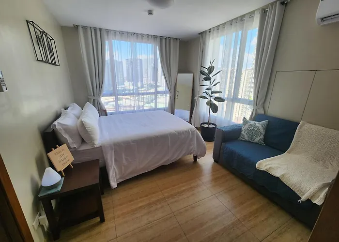 Holiday home Panoramic Skyline Views Cozy Vibes Near It *