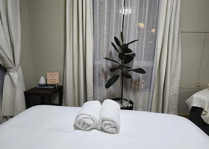 Holiday home Panoramic Skyline Views Cozy Vibes Near It Manila