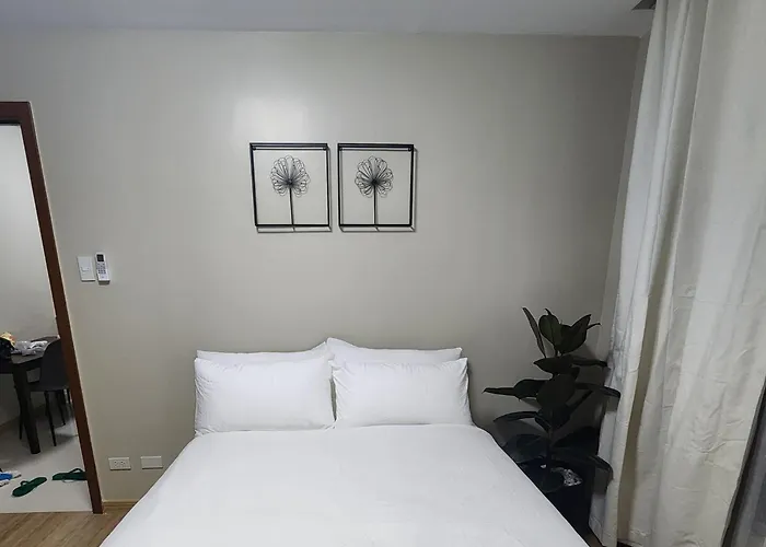Panoramic Skyline Views Cozy Vibes Near It *