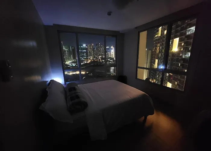 Panoramic Skyline Views Cozy Vibes Near It *