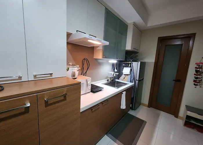 Holiday home Panoramic Skyline Views Cozy Vibes Near It Manila